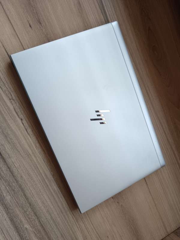Hp EliteBook 840 G7 Intel Core i7 + Free Laptop Bag