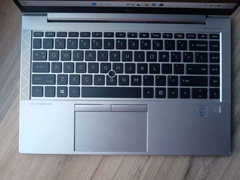 Hp EliteBook 840 G7 Intel Core i7 + Free Laptop Bag