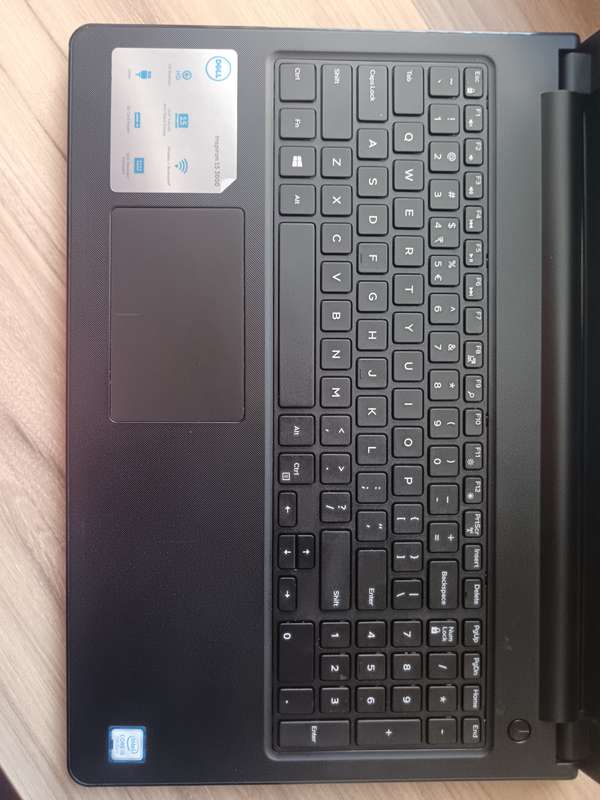 Dell Inspiron 3567 Intel Core i5 + Free Laptop Bag