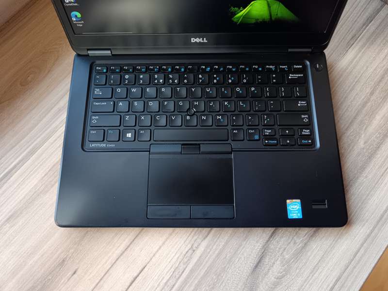 Dell latitude E5450 Intel Core i5 + Free Laptop Bag