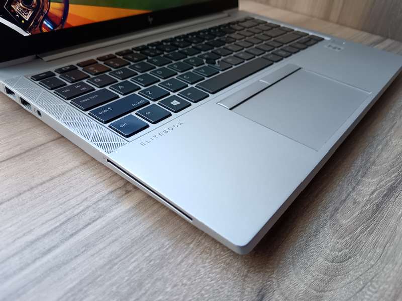 Hp EliteBook 840 G7 Intel Core i7 + Free Laptop Bag
