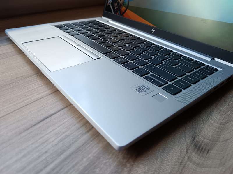 Hp EliteBook 840 G7 Intel Core i7 + Free Laptop Bag