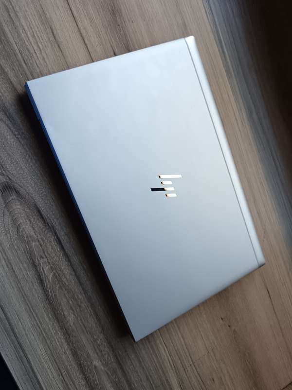 Hp EliteBook 840 G7 Intel Core i7 + Free Laptop Bag