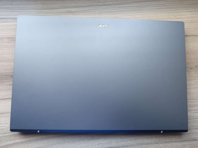 Acer Extensa 215 Intel Core I5 + Free Laptop Bag