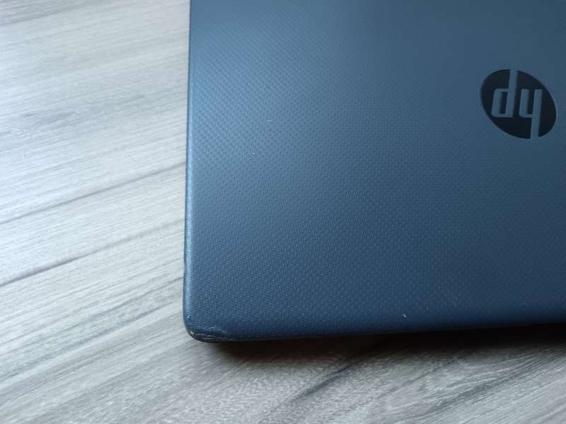Hp Notebook 255 G8 AMD Ryzen 5 + Free Laptop Bag