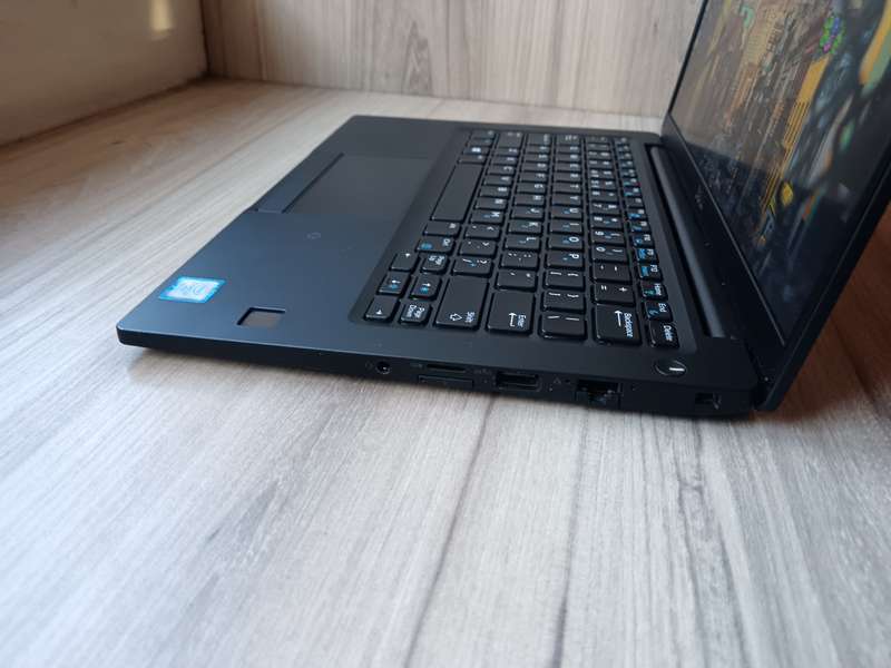 Dell Latitude 7390 Intel Core I7 + Free Laptop Bag
