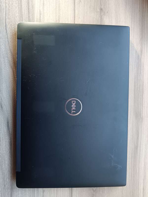 Dell Latitude 7390 Intel Core I7 + Free Laptop Bag