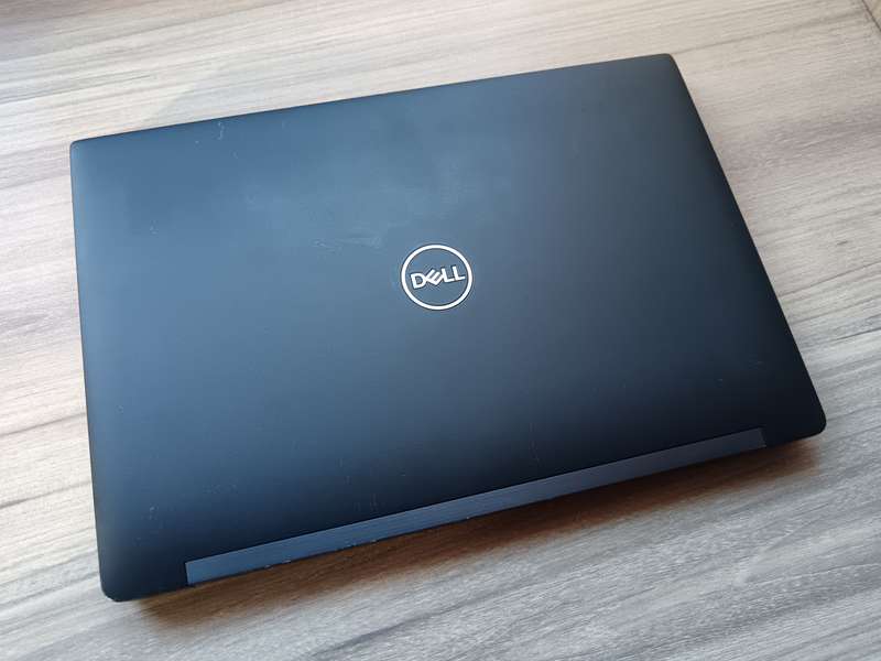 Dell Latitude 7390 Intel Core I7 + Free Laptop Bag