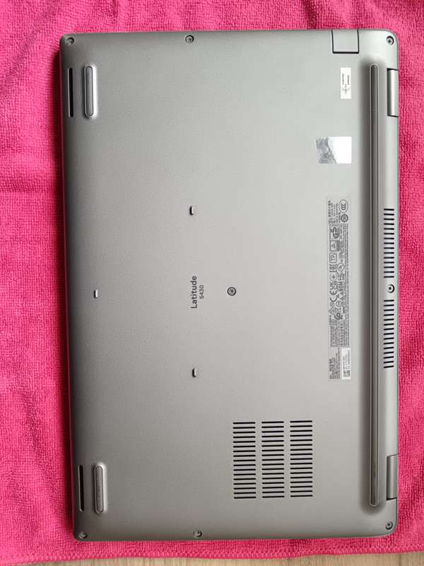 Dell Latitude 5430 i5 12th Gen + Free Laptop Bag