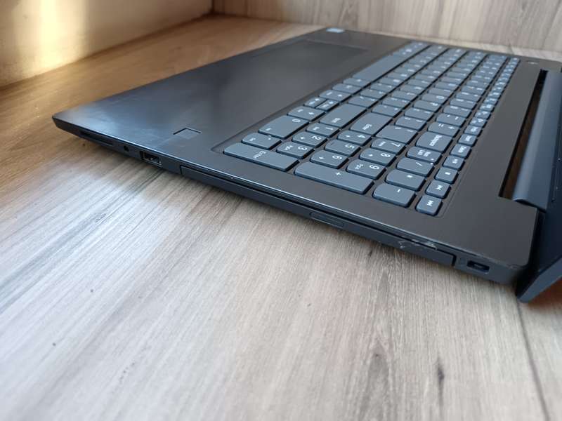 Lenovo V330 Intel Core i5  + Free Laptop Bag