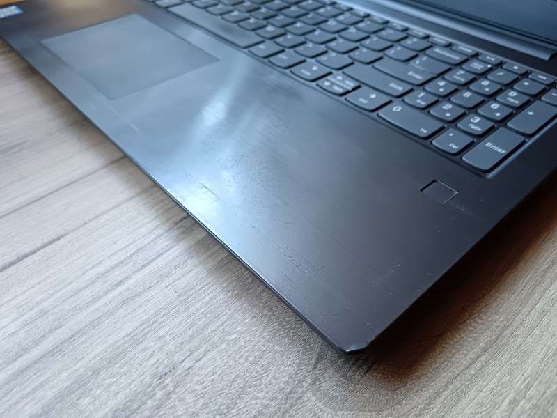 Lenovo V330 Intel Core i5  + Free Laptop Bag