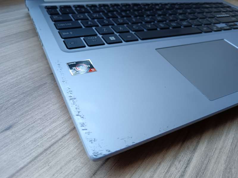 ASUS M1502IA Vivobook 15 AMD Ryzen 5 4600H + Free Laptop Bag