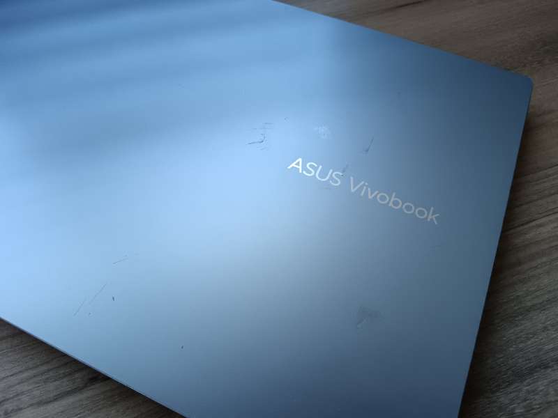 ASUS M1502IA Vivobook 15 AMD Ryzen 5 4600H + Free Laptop Bag