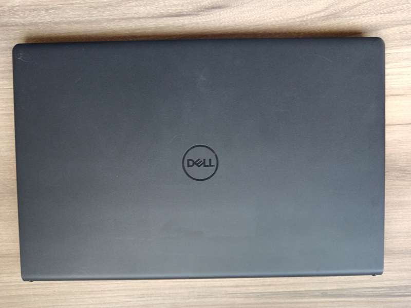 Dell Vostro 3520 Intel Core I5 12th Gen + Free Laptop Bag