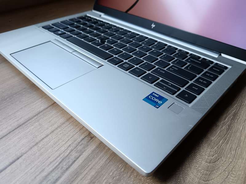 HP EliteBook 840 G8 Intel Core i7 11th Gen + Free Laptop Bag