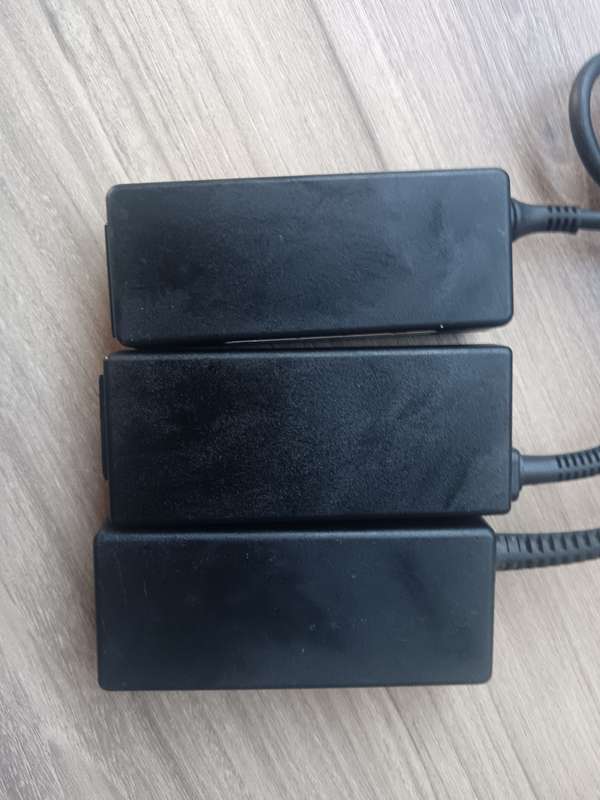 HP Original Blue Pin Laptop Charger 19.5V 2.31A 45W AC Adapter