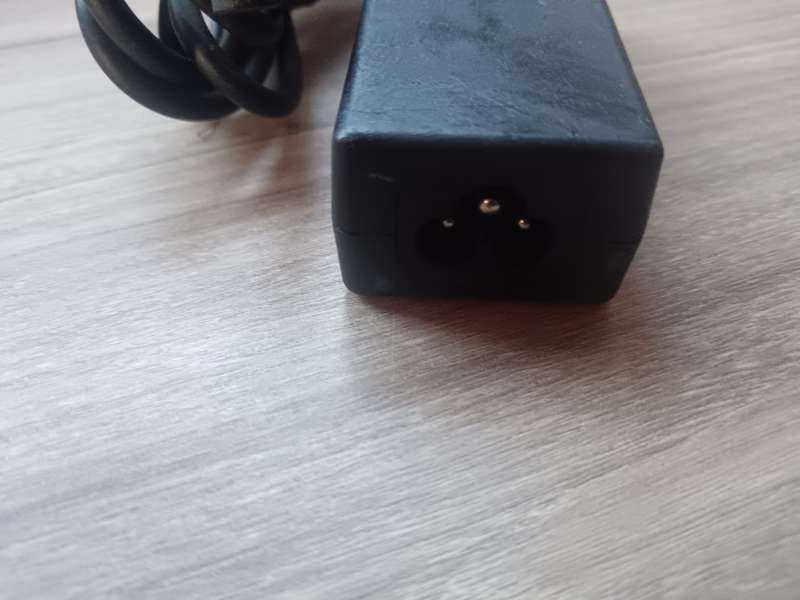 HP Original Blue Pin Laptop Charger 19.5V 2.31A 45W AC Adapter