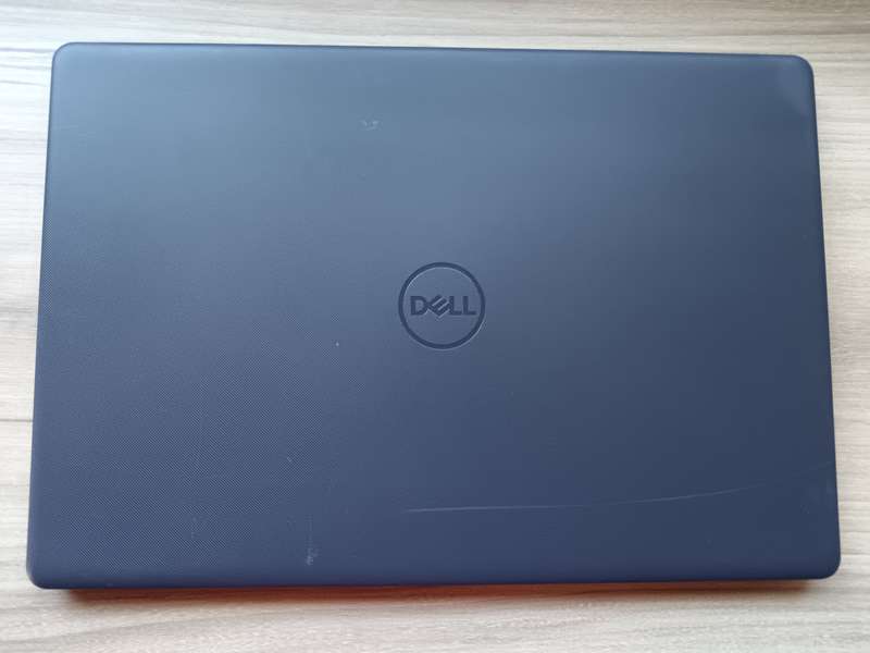 Dell Vostro 3500 11th Gen Intel Core i5 + Free Laptop Bag