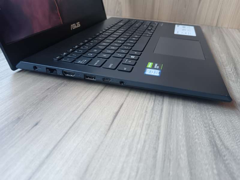 ASUS VivoBook 15 X571GT Intel Core i5 + Free Laptop Bag