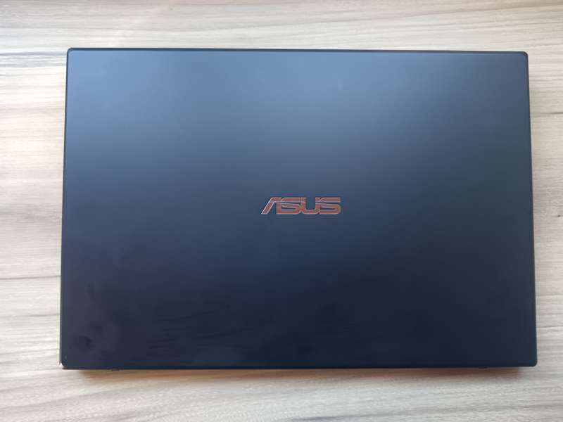 ASUS VivoBook 15 X571GT Intel Core i5 + Free Laptop Bag
