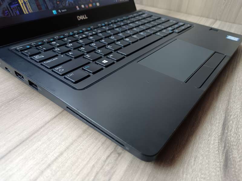 Dell Latitude 5290 Intel Core i7 + Free Laptop Bag