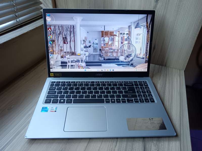 Acer Aspire 3 A315-58 Intel Core I5 + Free Laptop Bag