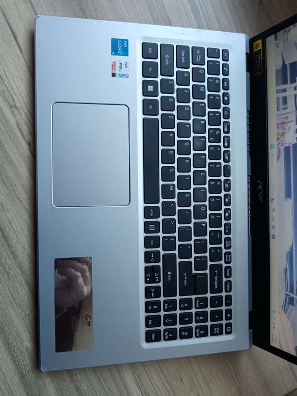 Acer Aspire 3 A315-58 Intel Core I5 + Free Laptop Bag