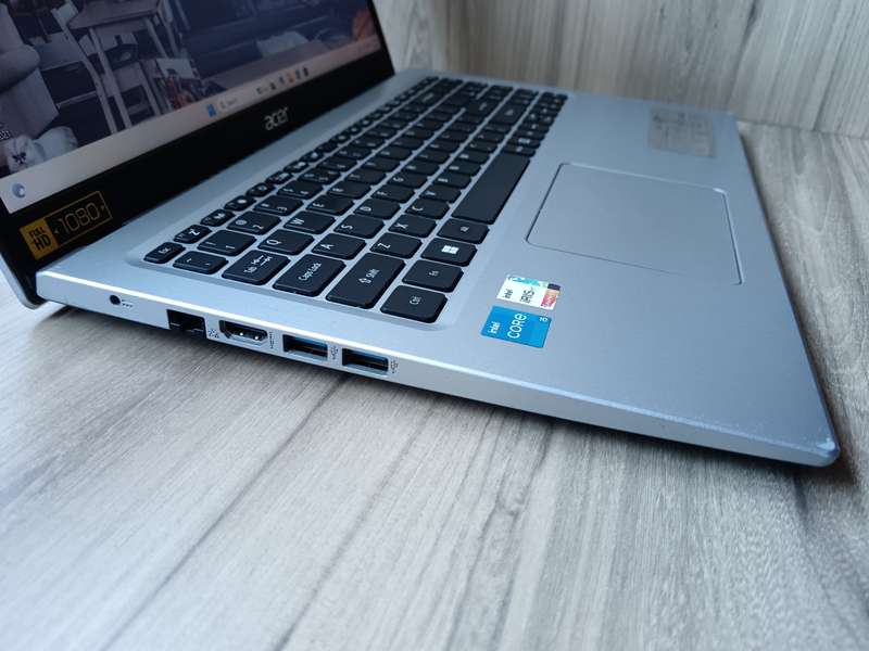 Acer Aspire 3 A315-58 Intel Core I5 + Free Laptop Bag