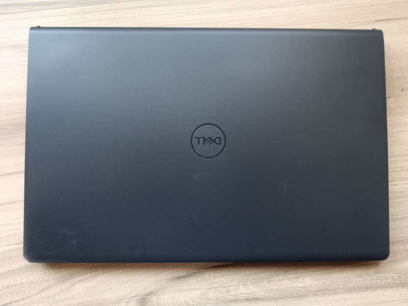 Dell Vostro 3520 Intel Core I3 12th Gen + Free Laptop Bag
