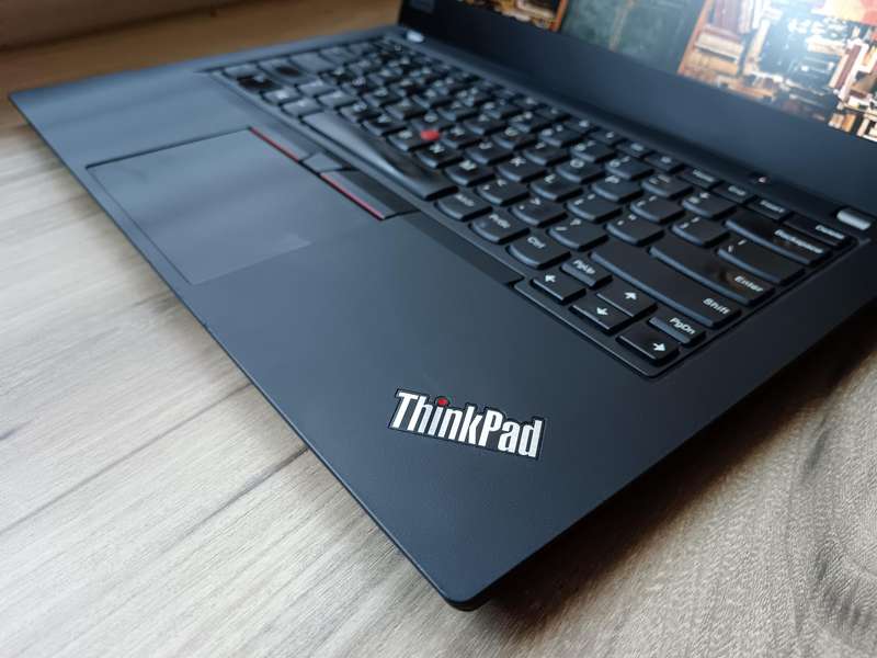 Lenovo ThinkPad T495 AMD Ryzen 5 PRO + Free Laptop Bag