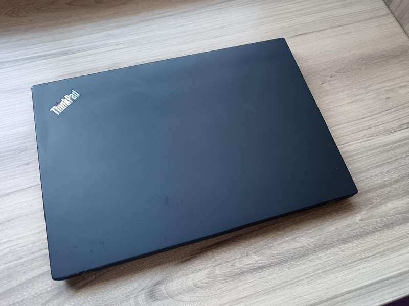 Lenovo ThinkPad T495 AMD Ryzen 5 PRO + Free Laptop Bag