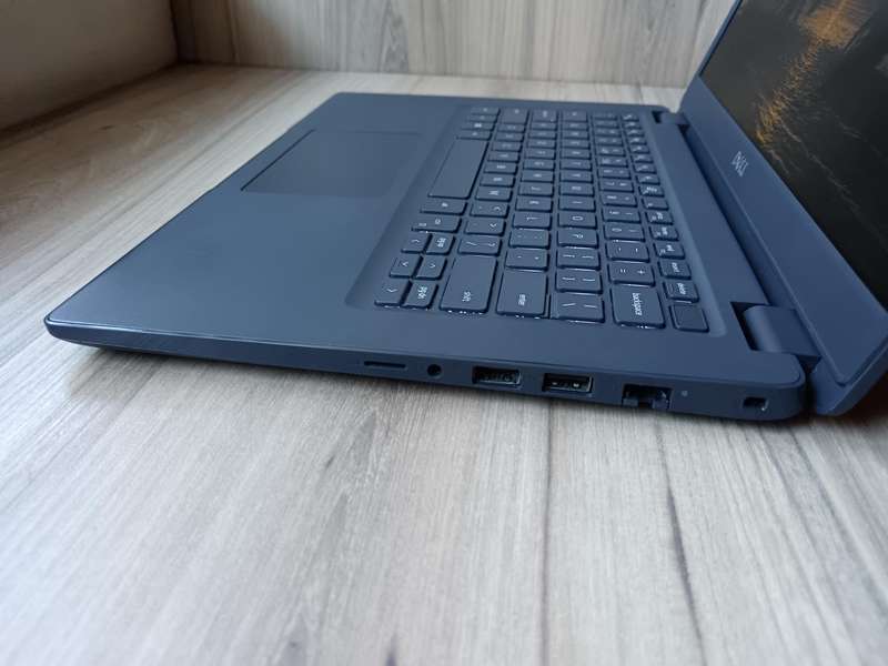 Dell Latitude 3410 Intel Core i7 10th Gen + Free Laptop Bag