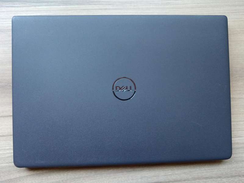 Dell Latitude 3410 Intel Core i7 10th Gen + Free Laptop Bag