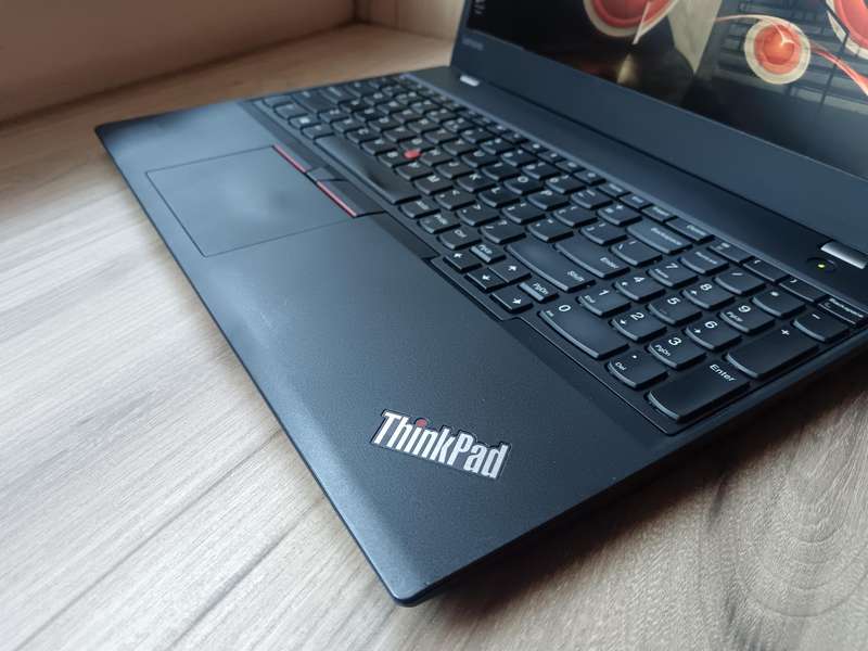 Lenovo ThinkPad T570 Intel Core I7 + Free Laptop Bag