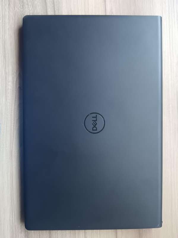 Dell Vostro 3520 Intel Core I5 12th Gen + Free Laptop Bag