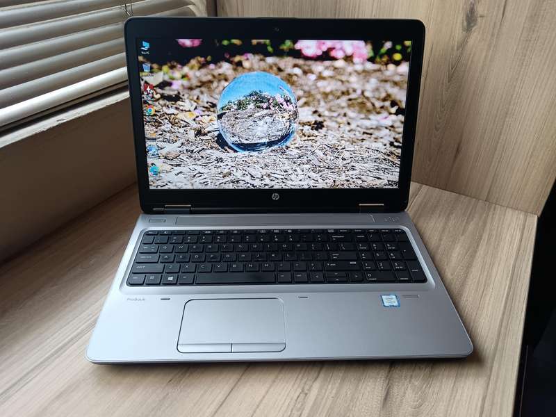 Hp Probook 650 G2 Intel Core I3 + Free Laptop Bag