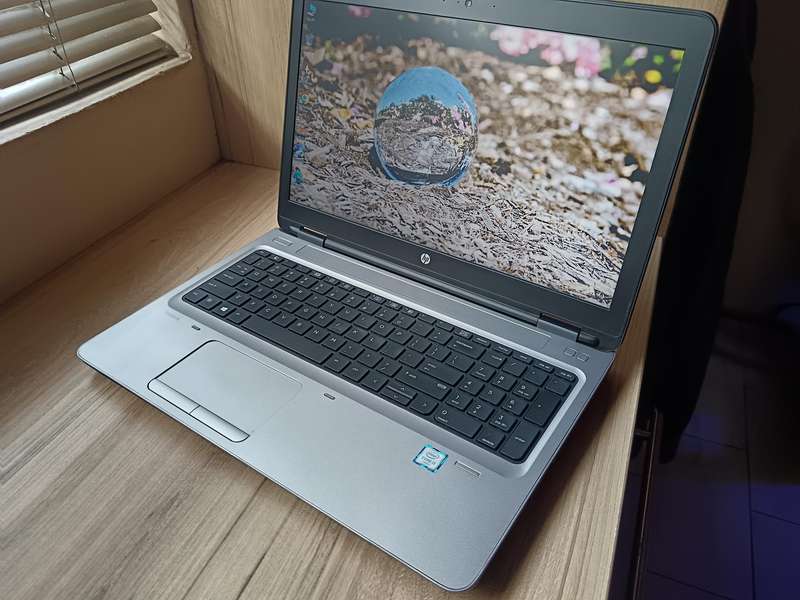 Hp Probook 650 G2 Intel Core I3 + Free Laptop Bag