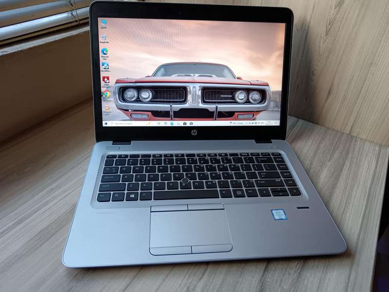 Hp Elitebook 840 G3 Intel Core i5 + Free Laptop Bag