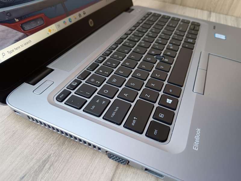 Hp Elitebook 840 G3 Intel Core i5 + Free Laptop Bag