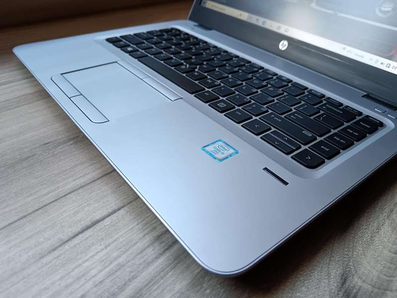 Hp Elitebook 840 G3 Intel Core i5 + Free Laptop Bag