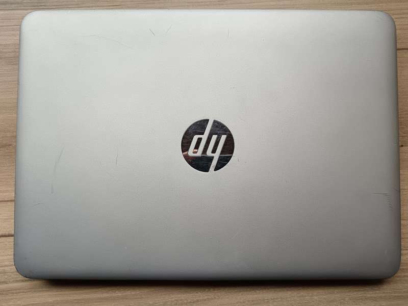 HP EliteBook 820 G3 Touchscreen Intel i5 + Free Laptop Bag