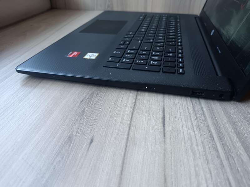 Hp Laptop 17-CP0xxx AMD Athlone Gold Notebook