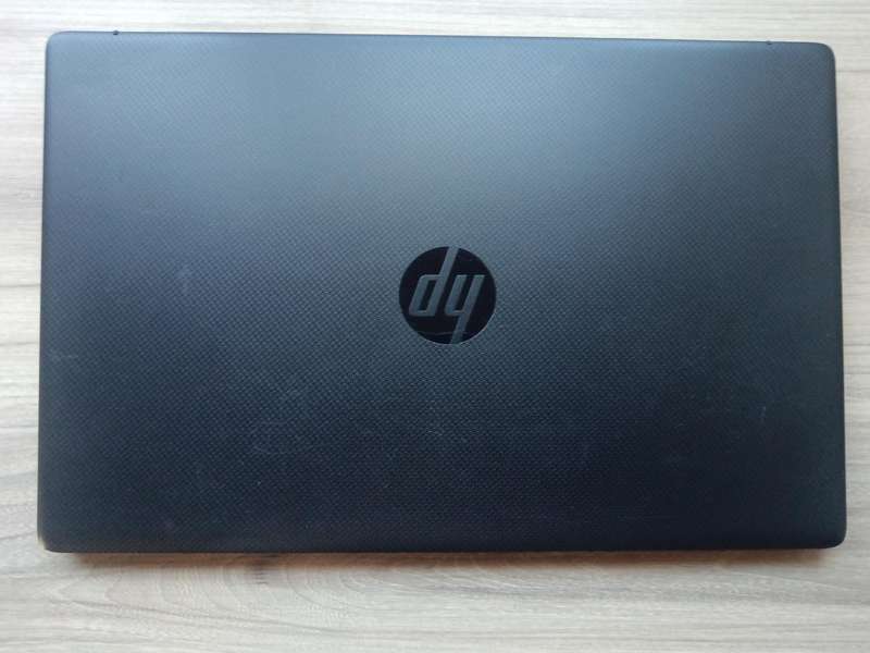 Hp Laptop 17-CP0xxx AMD Athlone Gold Notebook