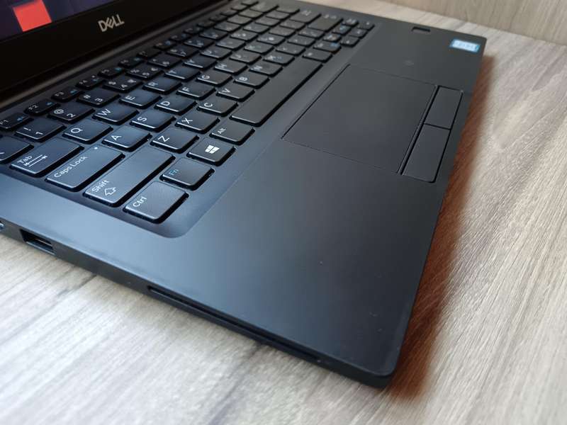 Dell Latitude 7290 Intel Core i7 + Free Laptop Bag