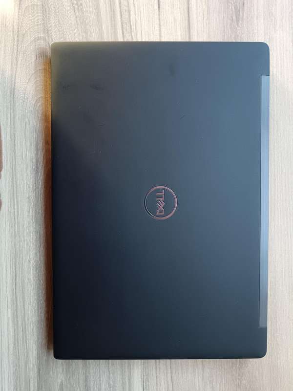Dell Latitude 7290 Intel Core i7 + Free Laptop Bag