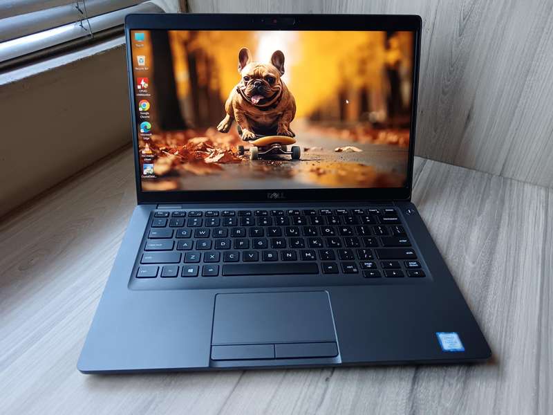 Dell Latitude 5400 TOUCHSCREEN Intel Core i5 + Free Laptop Bag