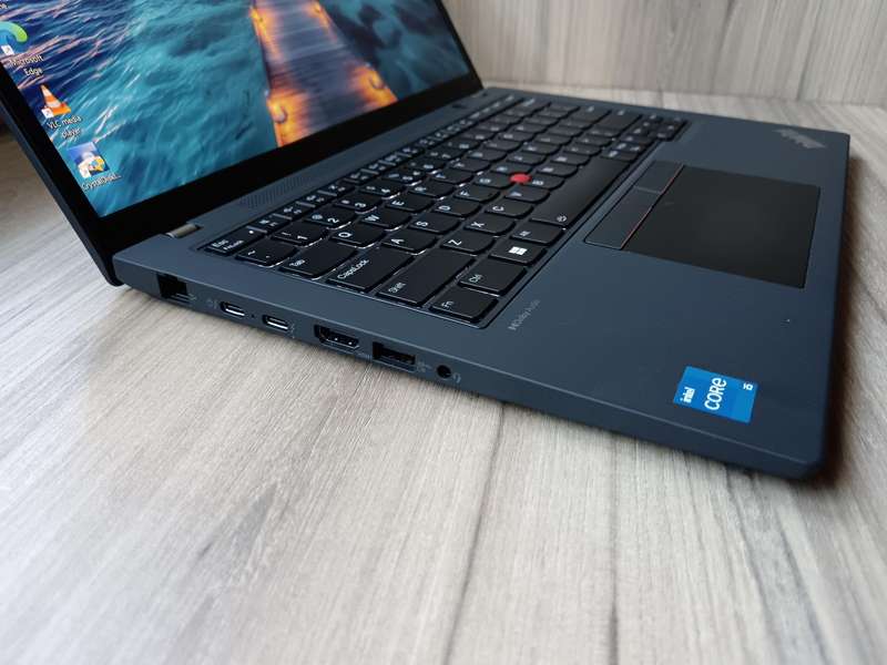 Lenovo Thinkpad T14 Touchscreen Gen 4 I5 13th Gen + Free Laptop bag