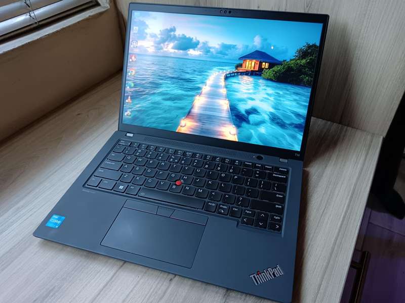 Lenovo Thinkpad T14 Touchscreen Gen 4 I5 13th Gen + Free Laptop bag