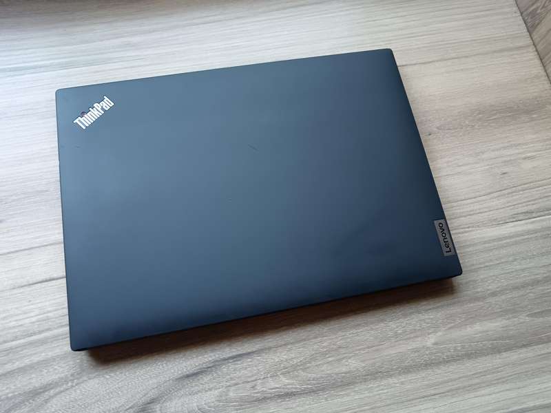 Lenovo Thinkpad T14 Touchscreen Gen 4 I5 13th Gen + Free Laptop bag