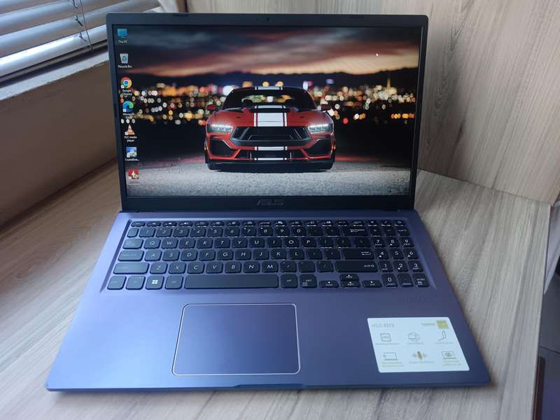 Asus Vivobook X515EA Intel Core I7 11th Gen + Free Laptop Bag